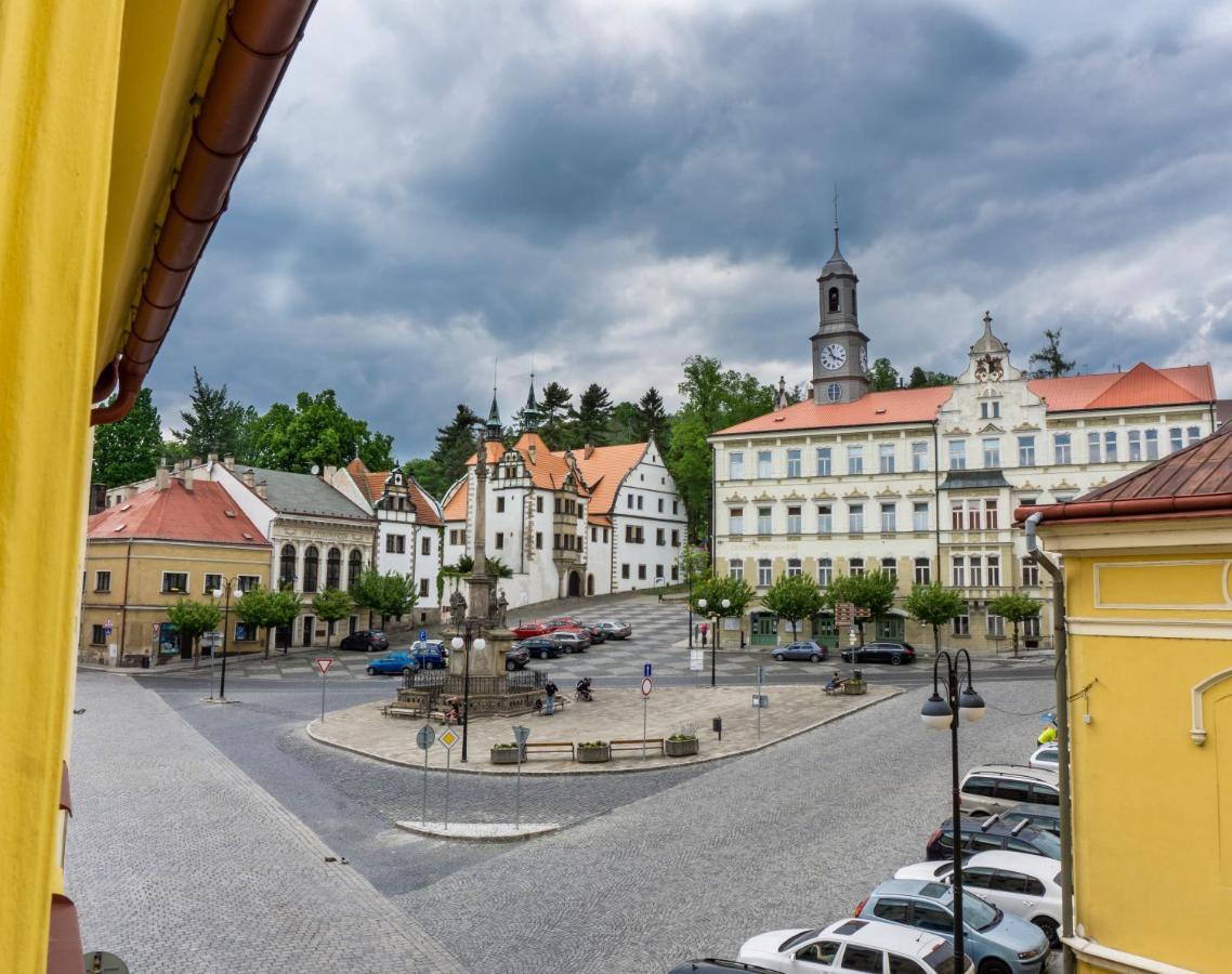 Penzion Ruze Benesov nad Ploucnici Exterior photo